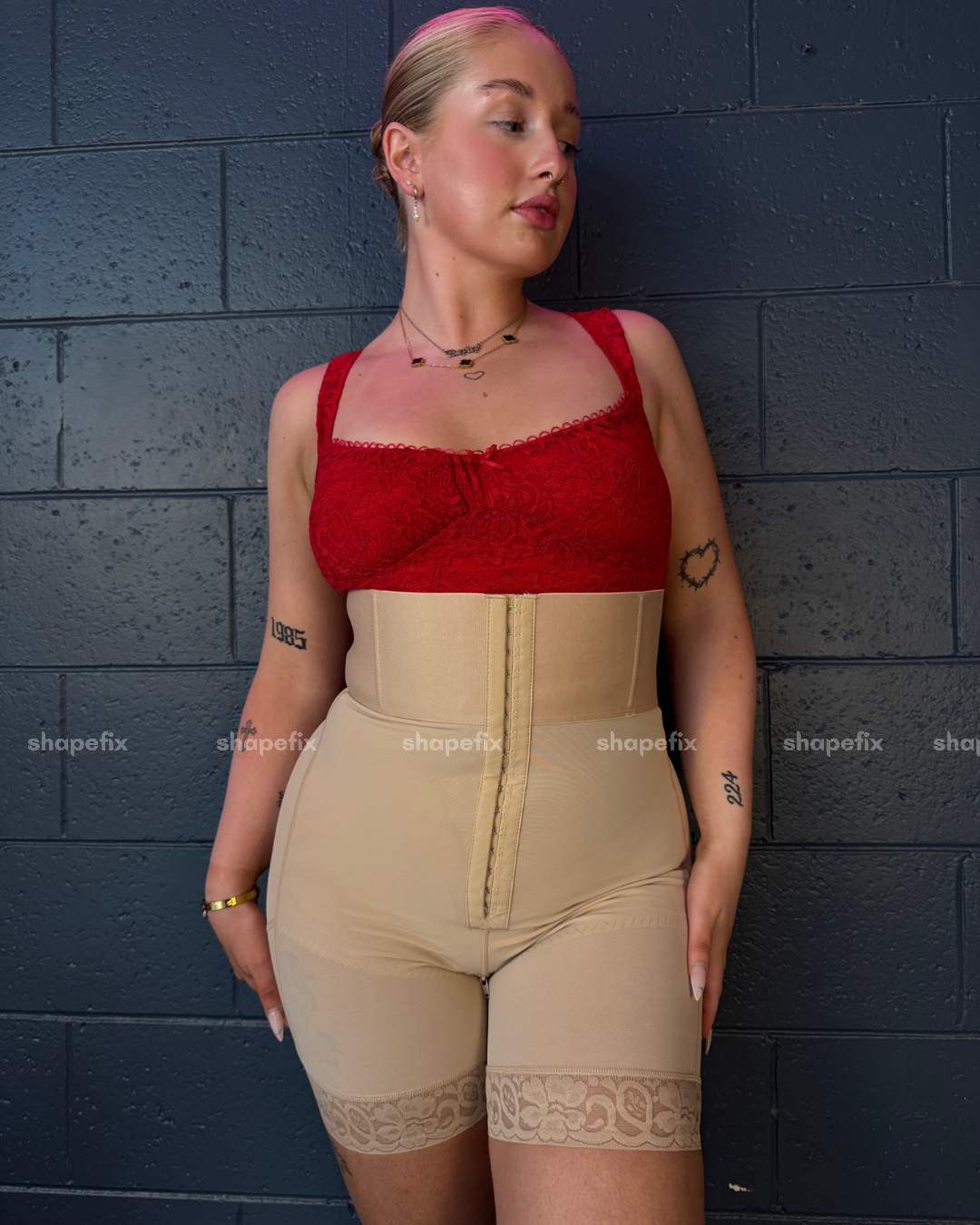 firm-control-shaping-shorts-black-front